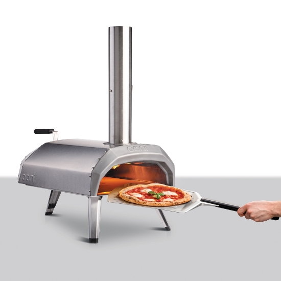 Imagine Cuptor pizza OONI Karu 12 pe lemn si carbuni
