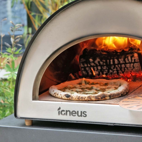 Pizza crocanta in Cuptor pizza pe lemne, 60cm, Igneus Classico-Grafit